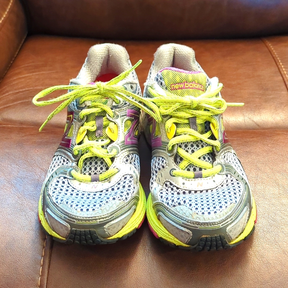 New Balance 860 V3 Running Sneakers